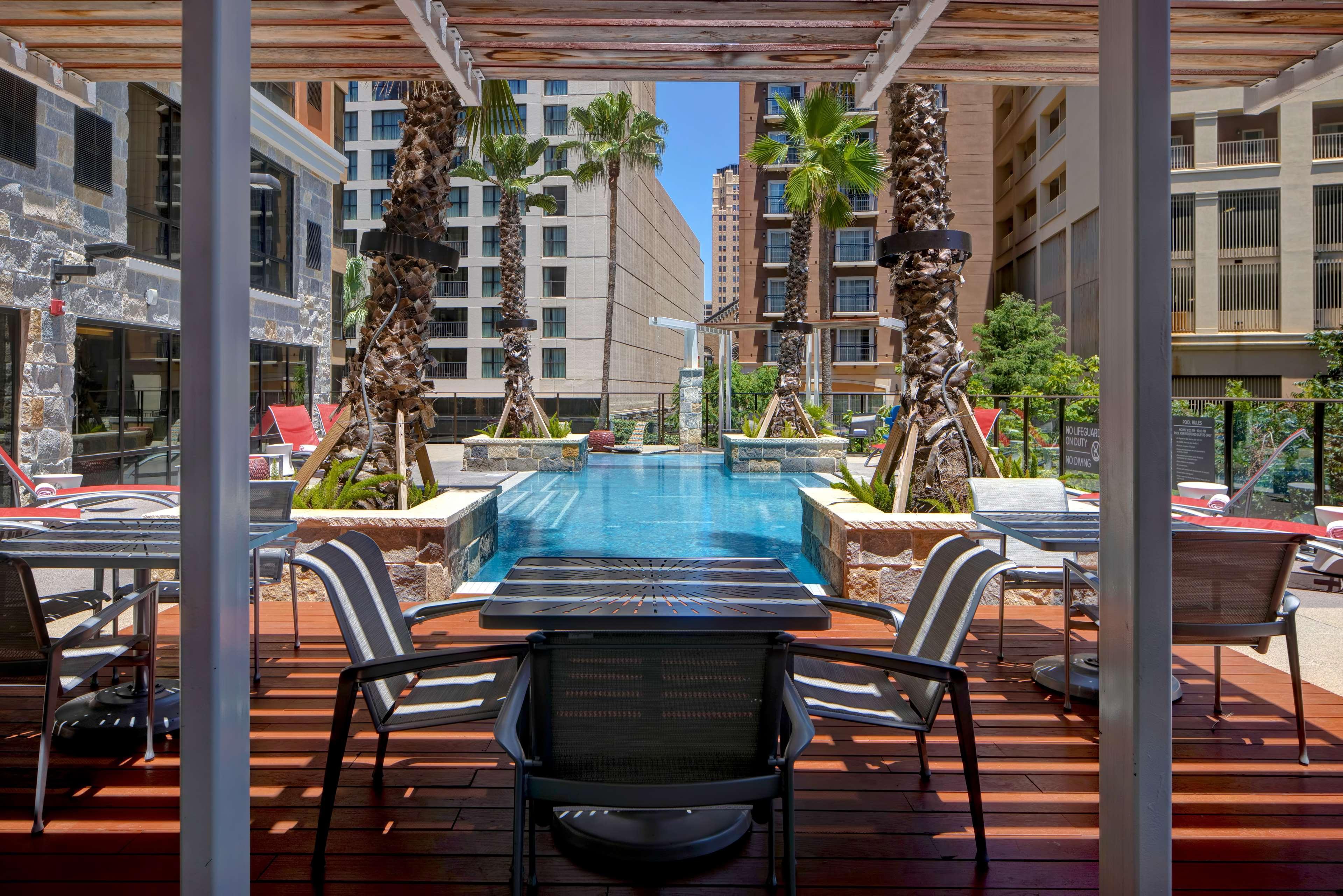 Home2 Suites By Hilton San Antonio On The Riverwalk Экстерьер фото